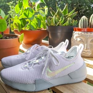 SOLD Women's Nike Ashin Modern AQ7494